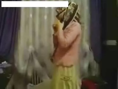 ஆஸ்ஹோல் லத்தினா ஒரு  ...